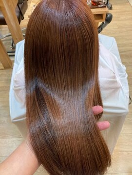 グランバイ アトリエドングリ(Grand × AtlierDonguri) お客様髪質改善データ1154(ガーネットピンク新色)