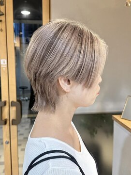 レオン(Re:ON) ベージュ×ローライト