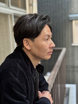 カーネル 大須(CARNEL) 大人なフェザーパーマっぽいスタイル