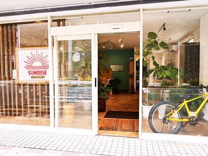 サンライズ(SUNRISE)の写真