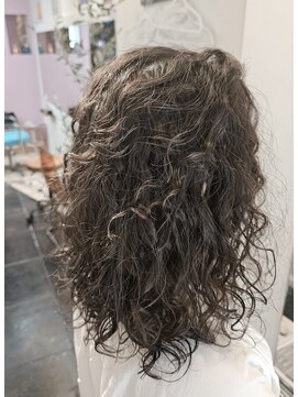 ヘアーメイク デコ トウキョウ 大島店(hair make Deco. Tokyo) クリクリ/クルクル・スパイラルパーマが可愛い　東京　江東区