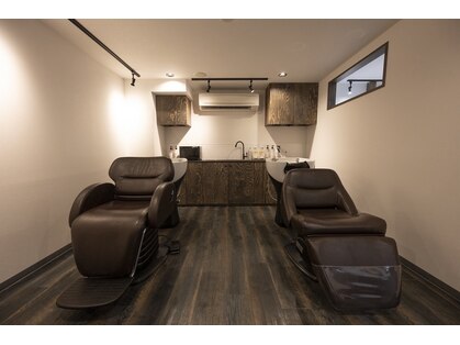 アースペース ウェスト(ARSPASE WEST)の写真