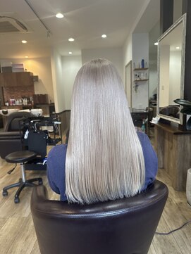 プラストゥ(Plustwo) ホワイトベージュ