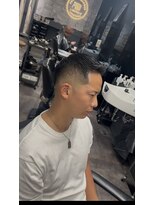 フランクスバーバーリベラルド 横浜(FRANK'S BARBER LIBERALD)&nbsp;MEN’S HAIR/フェザーアップ/フェード　S