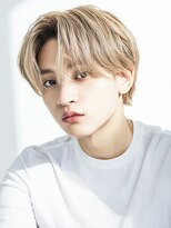 カットもパーマもイケメンパラダイス Men's天王寺 Men’sシアーブロンドセンターパート