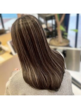 リラ(Lila) ◯大人ニュアンス×コントラストハイライト◯