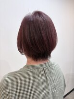 スリー バイ ザサロンフジサワ(THREE by the salon fujisawa)&nbsp;ショートボブ×ピンクカラー
