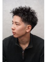 クロムトウキョウ ザ バーバー ネオン 新宿店(CHROM TOKYO the Barber ne/on) テーパースパイキーショート