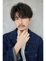 メンズサロン アネロ 名駅(Men's salon anhelo)&nbsp;シャドウパーマ×センターパート×ツーブロック×無造作パーマ