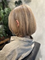 ハナワ エビス トウキョウ ヘアーサロン(HanaWa ebisu tokyo hair salon)&nbsp;ブリーチなし白髪ぼかし　ミルクティーベージュbob