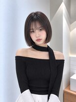フォト 新宿三丁目(foto)&nbsp;髪質改善縮毛矯正地毛風ストレート切りっぱなしボブ