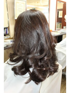 ケルア(KELUA) 【KELUA】ゆるふわダークアッシュ