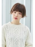 外ハネマッシュなショートスタイル