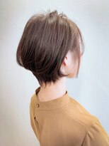 リル 塚口(LiL) 【コンパクトショートボブ_耳かけアレンジ】ISM