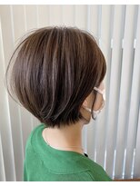 ヘアー リッツ 武豊店(Hair Ritz) グレージュにハイライトのショートボブ
