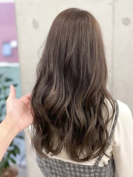 ミリィバイアヤラ 船橋店(MIRYI by ayala) 【AINA】赤みを押さえた柔らかベージュ/イルミナカラー