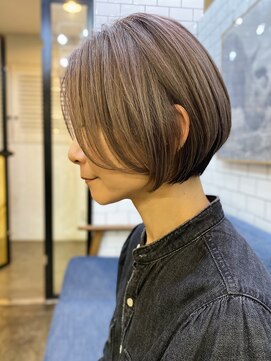 マノ 千歳烏山(MaNO) 大人ショートハイライト髪質改善キッズカット前髪30代40代
