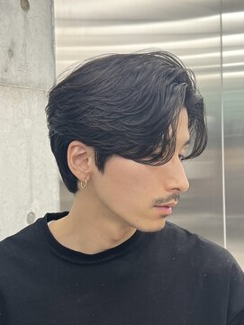 レタッチバイフィフス(RETOUCH by fifth) 刈り上げ前下がりニュアンスセンターパート