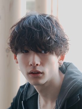 フィフスパーク(fifth PARK) 渋谷シャドウパーマメンズ波巻きパーマ韓国メンズマッシュウルフ