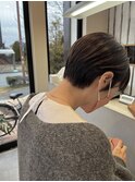 短めコンパクトな収まるショートヘア