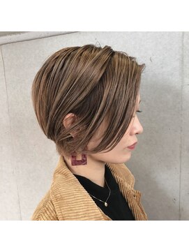 ジービージー(GBG) くびれショートボブ40代50代グレイカラー白髪染め白髪ぼかし