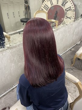 ロイジー(roijir) 表参道roijir× レッドカラー