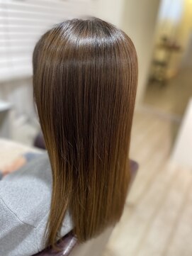 リシェスニュメロネフ 吉祥寺(RICHESSE N°9) 髪質改善ストレート