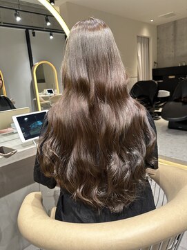 ロンドルピナス 小倉(Lond Lupinus) ミディアムヘア暗めカラー/デザインカラー/フェイスフレーミング