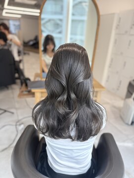 オットット(OttottO) 王道グレージュ