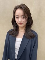 アオ(Ao) 雰囲気が出るレイヤーカット
