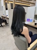 カイノ イオンモール橿原店(KAINO) ブルーブラックの軽やかロングレイヤー