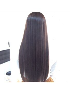 クレア 茅ヶ崎(CREA) ありえないくらいツヤのあるナチュラルストレート