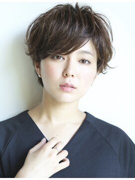 ヘアメイク イズム(HAIR MAKE ism) 【ism 千葉】スウィングショートボブ/30代40代大人女性F