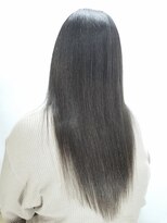 クオリス 赤塚店(QUALIS) 黒髪/ネイビーカラー/ナチュラルストレート/20代30代/くすみ