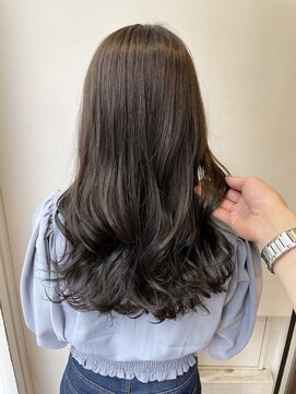 アン(Hair make un) オリーブグレージュ