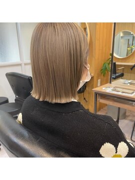 ニール(Neale.) ミルクティー