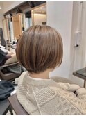 襟足シュッと丸みショートボブベージュ 群馬太田襟足ショート
