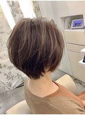 ショートボブ×ハイライト