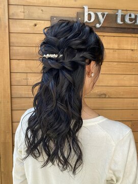 バイテン 久喜(X10) ロング・ハーフアップ