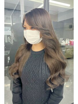 リア 大阪梅田(Ria) ～アッシュブラウン シールエクステ～　【Ria 大阪 梅田】