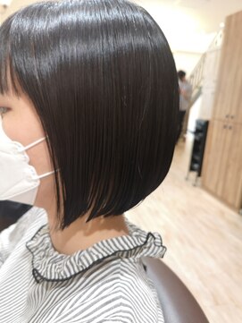 ルシードスタイル クリザンテーム 艶髪ボブ