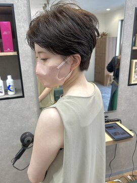 リベストバイジェービー 稲毛(li best. byjb) グレーベージュ/レイヤーロング/アッシュカラー/黒髪【稲毛】