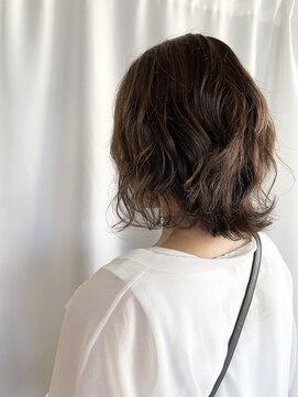 サクラ(SAKURA) ボブ/ロブ/ふわふわ/コテ巻き/ブラウン/チョコレートブラウン