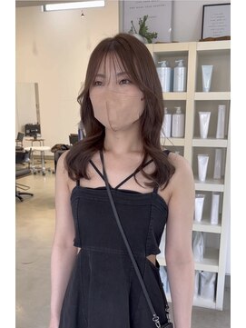 ラズ(Luz) 韓国風顔まわりカット