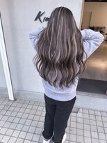 キング 枚方店(K!ng)&nbsp;【枚方、高槻、梅田】ホワイトハイライト