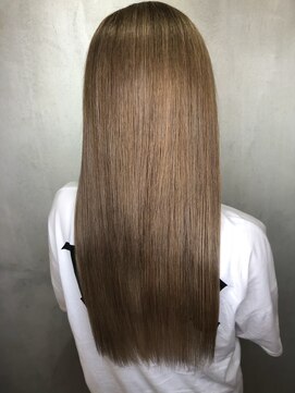 ルッソ チアロ(Lusso chiaro) Lussoオリジナル髪質改善トリートメント/30代40代50代