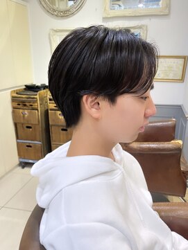 ネオリーブアイム 横浜西口店(Neolive aim) 王道モテセンターパート、ニュアンスパーマ【成田】横浜