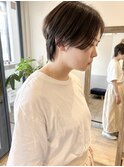 ウルフショートボブ外ハネアッシュブラック前髪パーマ小顔
