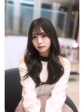 クム(kumu) 【kumu】レイヤースタイル /小顔前髪/おくれ毛/ 栄 / 名古屋