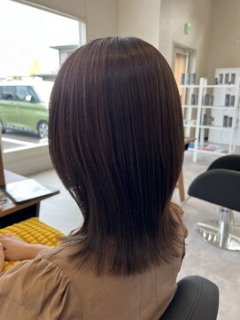 ワッペン(wappen) ＊外ハネ艶髪ミディアムレイヤー＊